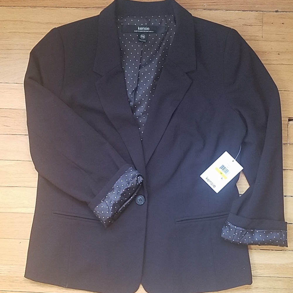 BNWT Kensie blazer, medium!